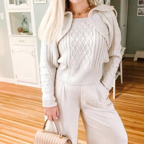 H&M Flounced Cable-Knit Sweater in Light Taupe - Picture 9 of 10